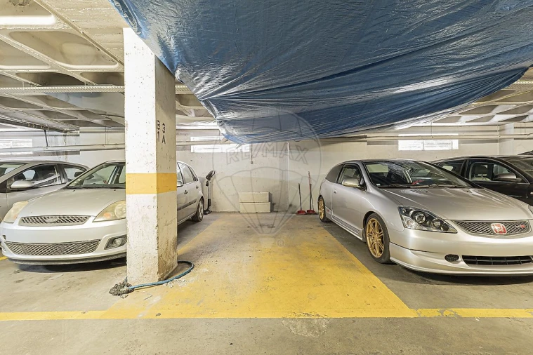 Apartamento T2 para Venda em Alfragide Foto 32