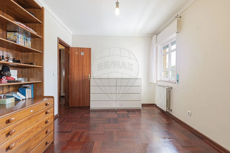 Apartamento T2 para Venda em Alfragide Foto 23