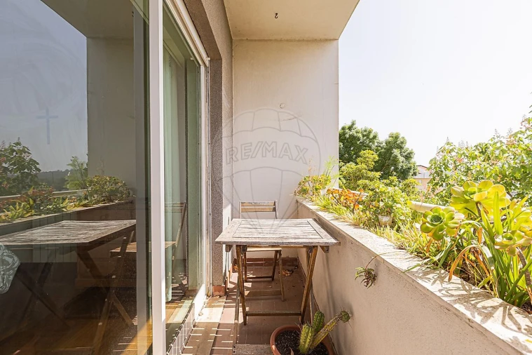 Apartamento T2 para Venda em Alfragide Foto 31