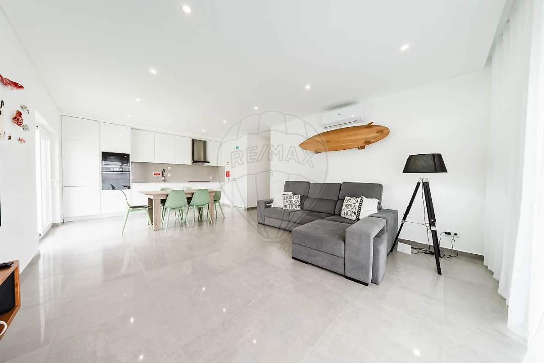 Apartamento T3 para Venda em Ferrel Foto 5