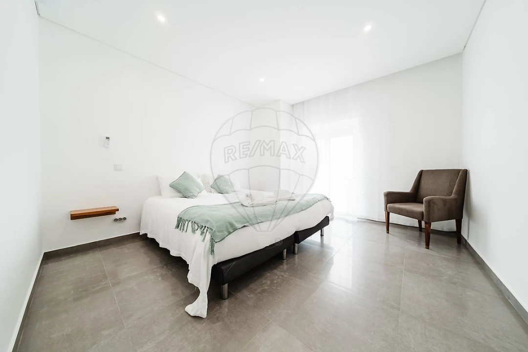 Apartamento T3 para Venda em Ferrel Foto 9