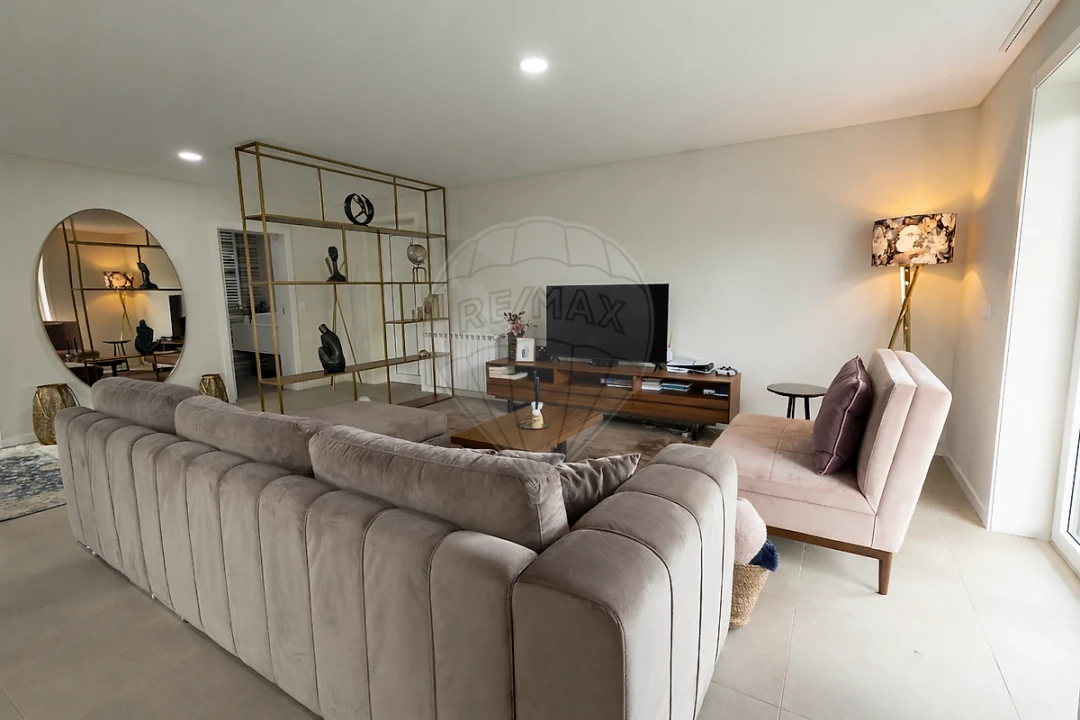 Moradia T3 para Venda em Abragão Foto 14