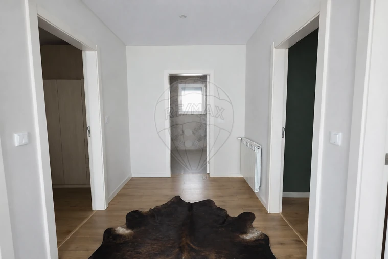 Moradia T3 para Venda em Abragão Foto 34