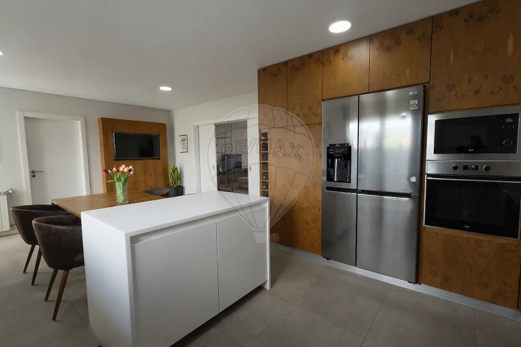 Moradia T3 para Venda em Abragão Foto 20