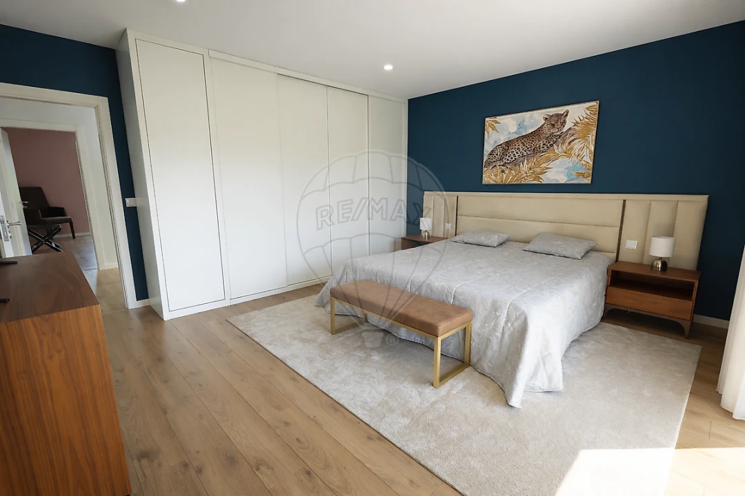 Moradia T3 para Venda em Abragão Foto 30