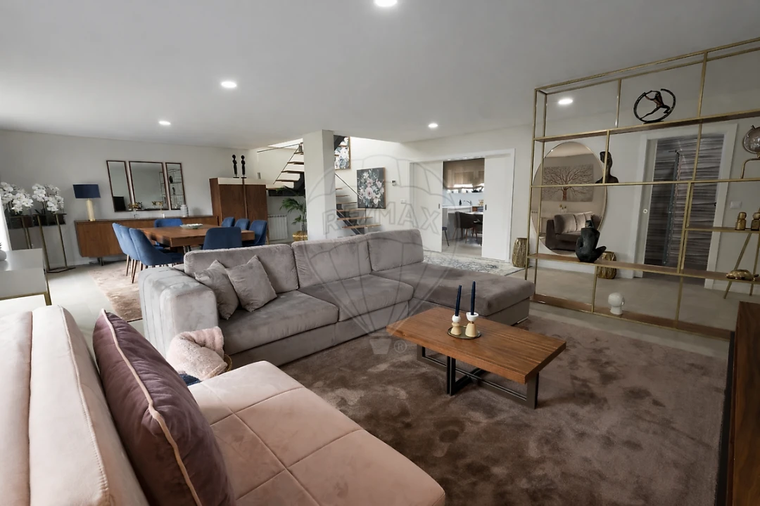 Moradia T3 para Venda em Abragão Foto 11