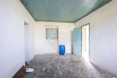 Moradia T1 para Venda em Coruche, Fajarda e Erra