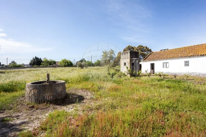Moradia T1 para Venda em Coruche, Fajarda e Erra