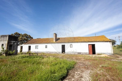 Moradia T1 para Venda em Coruche, Fajarda e Erra