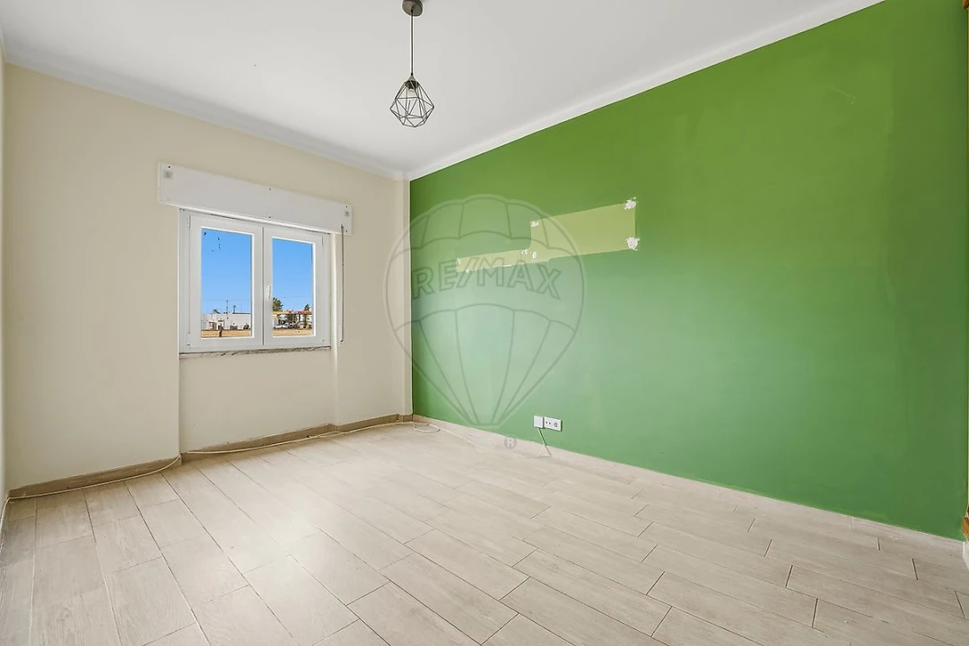 Apartamento T2 para Venda em Barreiro e Lavradio Foto 1