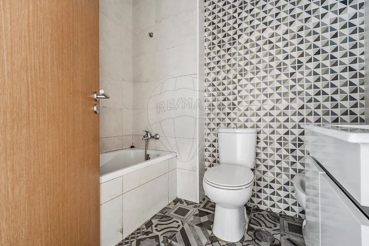 Apartamento T2 para Venda em Barreiro e Lavradio Foto 7