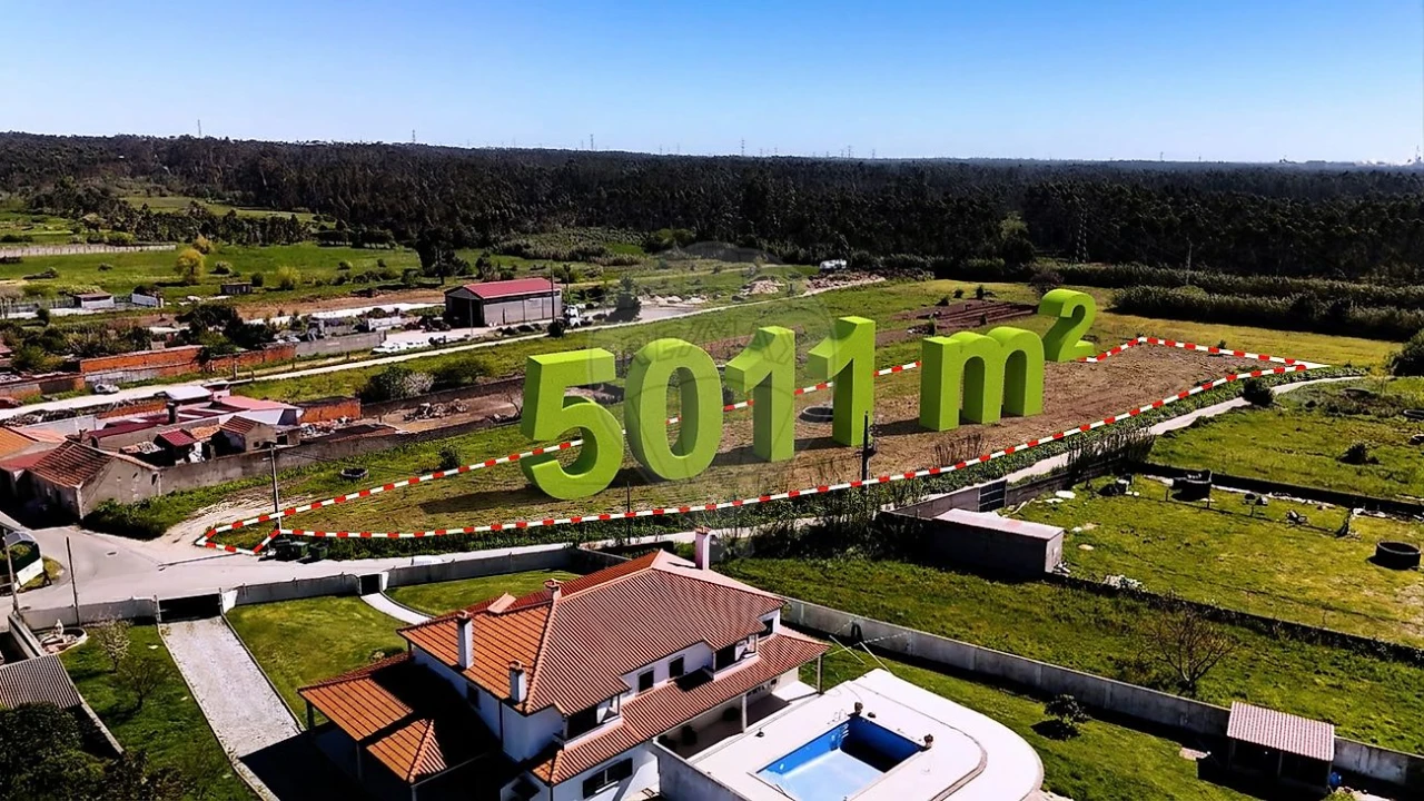Terreno para Venda em Lavos Foto 1