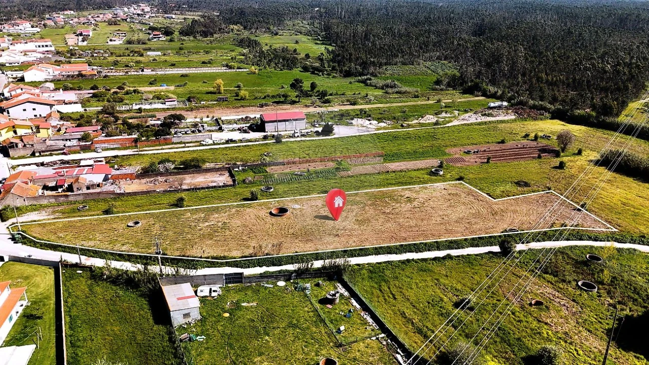 Terreno para Venda em Lavos Foto 18