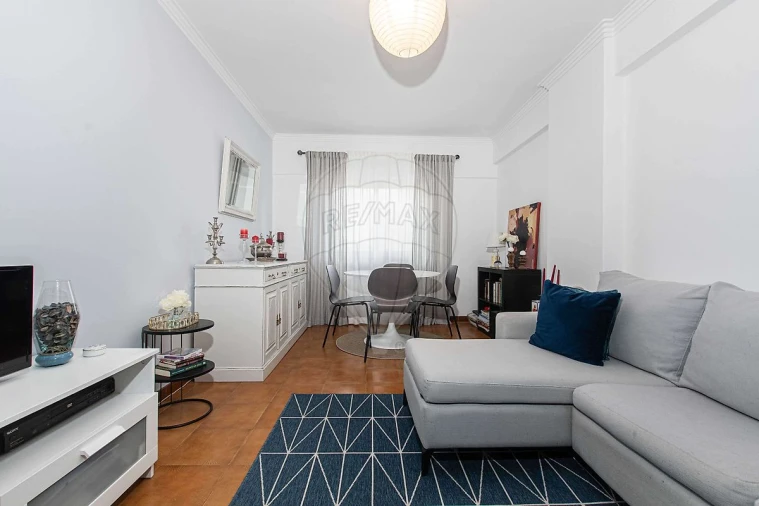 Apartamento T1 para Venda em Agualva e Mira-Sintra Foto 17