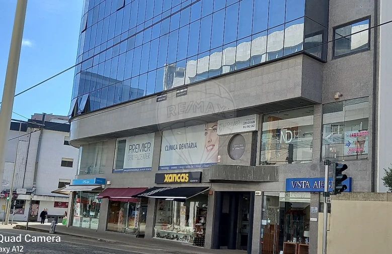 Escritório para Arrendamento em Cidade da Maia Foto 3
