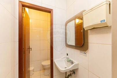 Negócio para Venda em Cidade da Maia