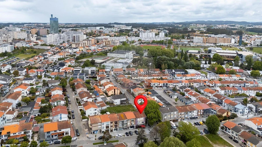 Negócio para Venda em Cidade da Maia Foto 25