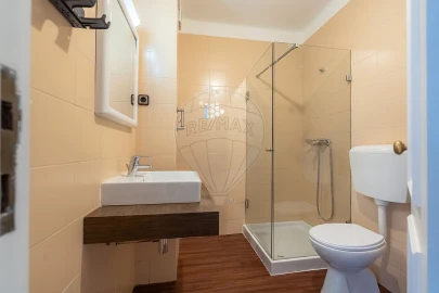 Apartamento T2 para Venda em Santo Antonio dos Olivais