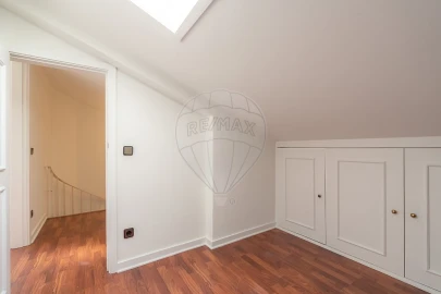 Apartamento T2 para Venda em Santo Antonio dos Olivais