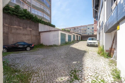 Apartamento T2 para Venda em Santo Antonio dos Olivais