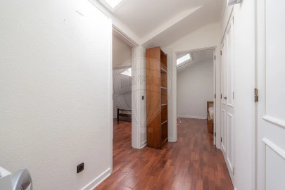 Apartamento T2 para Venda em Santo Antonio dos Olivais