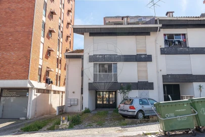 Apartamento T2 para Venda em Santo Antonio dos Olivais