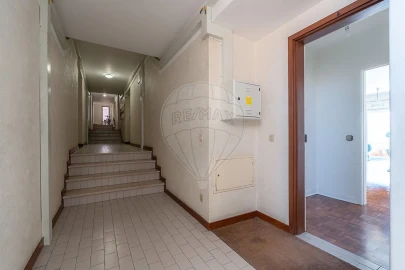 Apartamento T2 para Venda em Santo Antonio dos Olivais