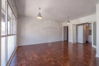 Apartamento T2 para Venda em Santo Antonio dos Olivais