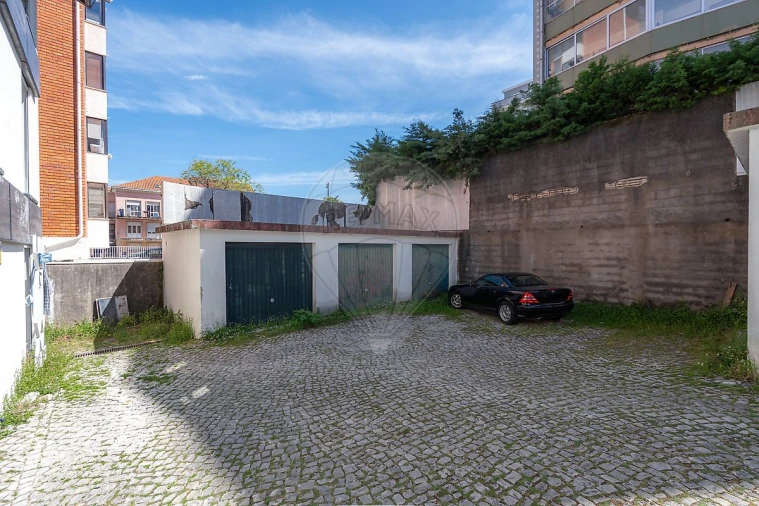 Apartamento T2 para Venda em Santo Antonio dos Olivais Foto 22