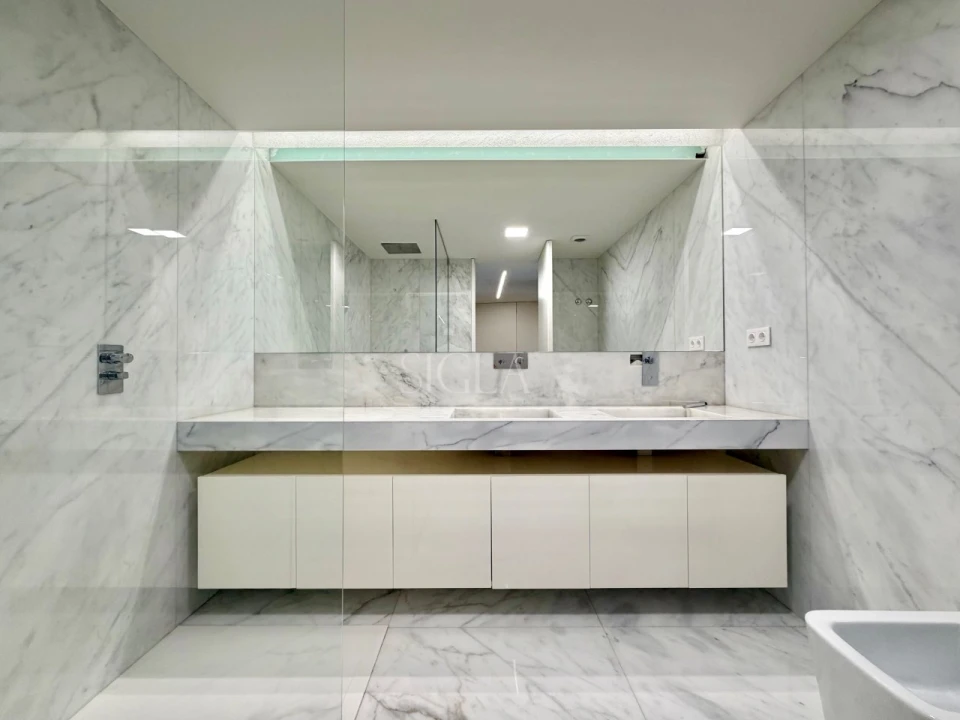 Apartamento T3 para Arrendamento em Canidelo Foto 25