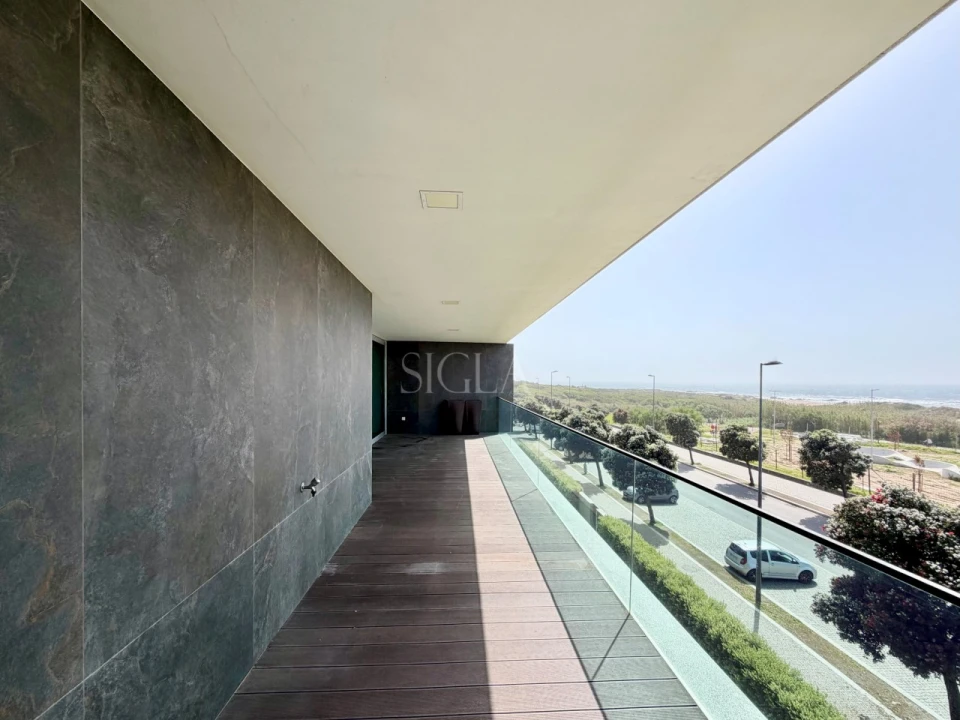 Apartamento T3 para Arrendamento em Canidelo Foto 2