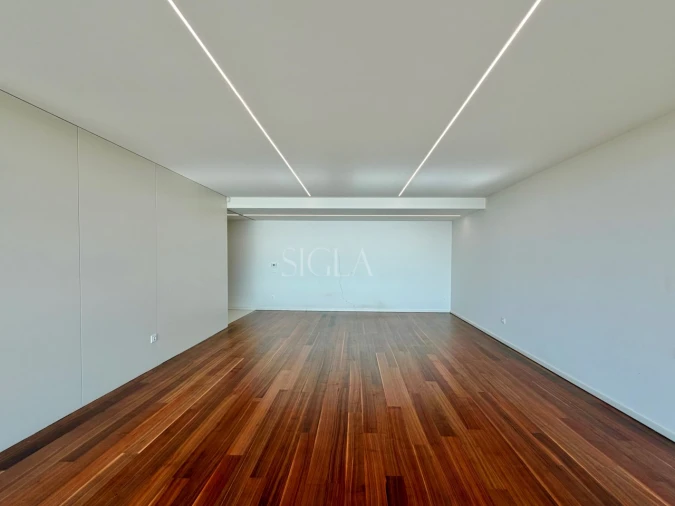 Apartamento T3 para Arrendamento em Canidelo Foto 5
