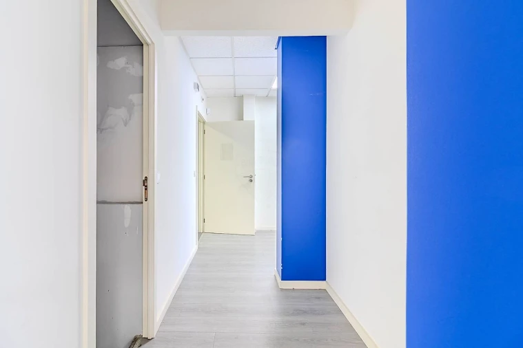 Loja para Arrendamento em Paranhos Foto 23