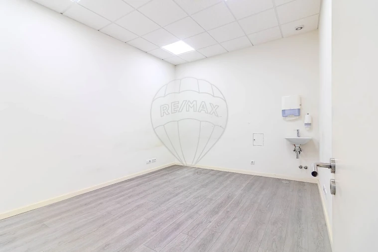 Loja para Venda em Paranhos Foto 9