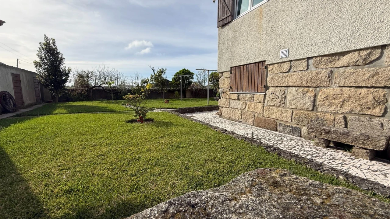 Moradia T4 para Venda em Póvoa de Varzim, Beiriz e Argivai Foto 33