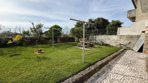 Moradia T4 para Venda em Póvoa de Varzim, Beiriz e Argivai