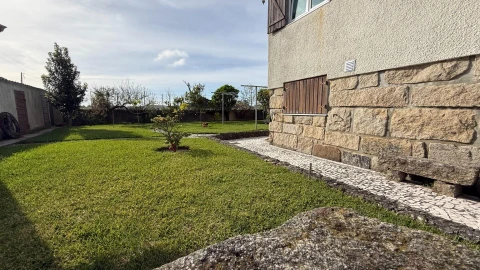 Moradia T4 para Venda em Póvoa de Varzim, Beiriz e Argivai