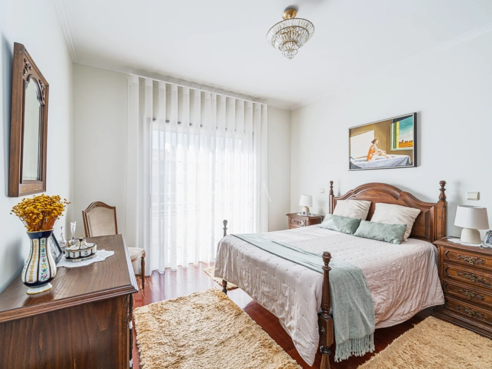 Moradia T4 para Venda em Mafamude e Vilar do Paraíso Foto 16