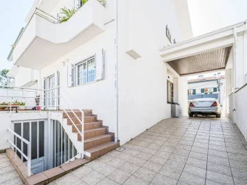 Moradia T4 para Venda em Mafamude e Vilar do Paraíso