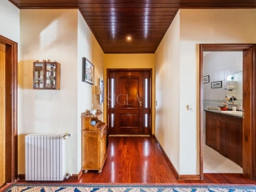 Moradia T4 para Venda em Mafamude e Vilar do Paraíso