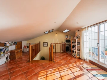 Moradia T4 para Venda em Mafamude e Vilar do Paraíso