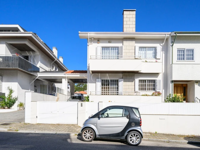 Moradia T4 para Venda em Mafamude e Vilar do Paraíso Foto 4