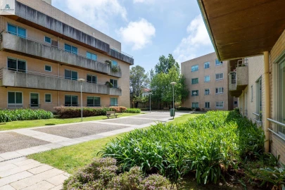 Apartamento T3 para Venda em Lordelo do Ouro e Massarelos