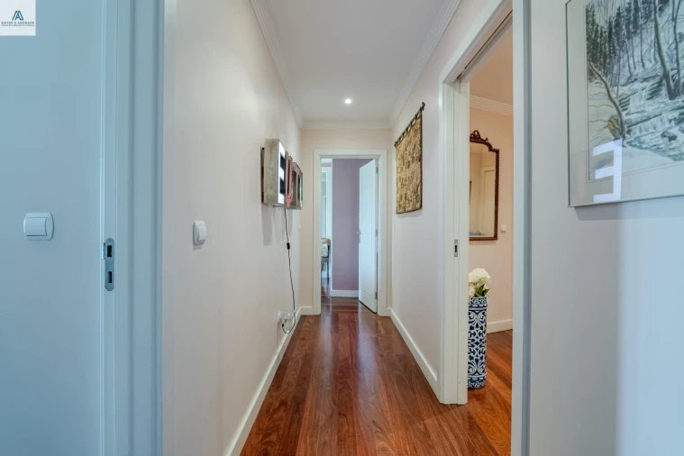 Apartamento T3 para Venda em Lordelo do Ouro e Massarelos Foto 21