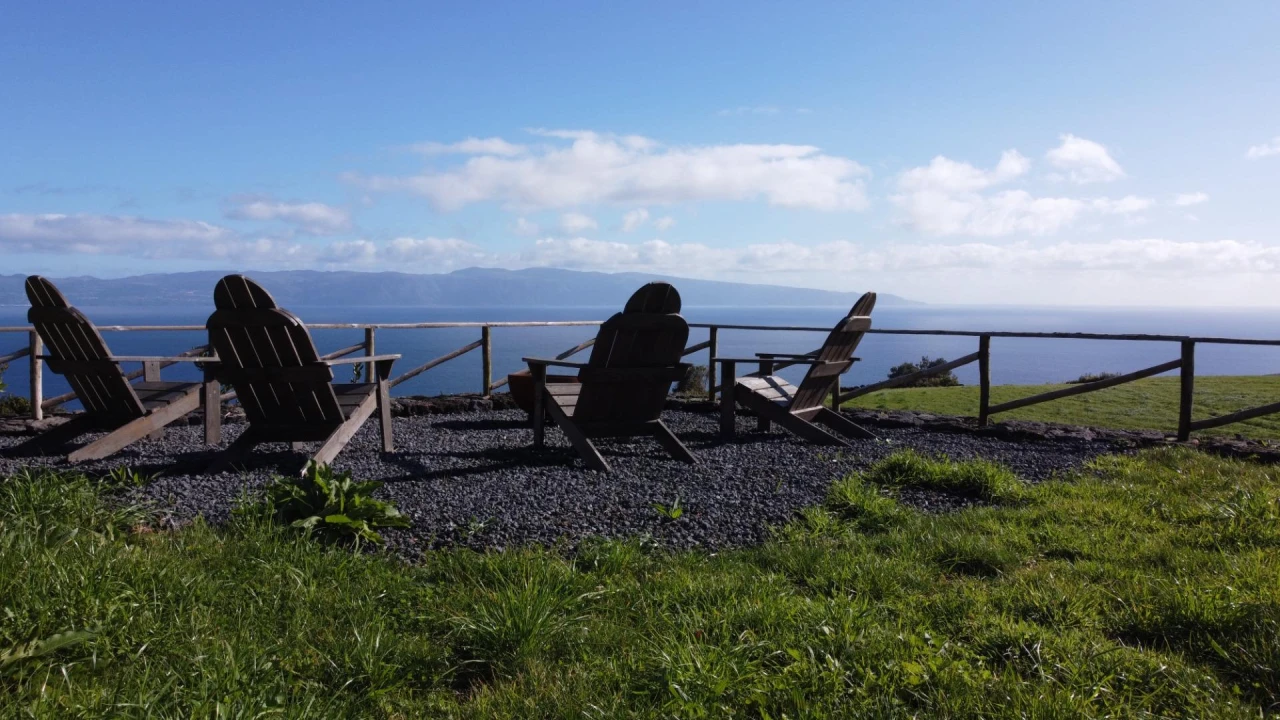 Moradia T3 para Venda em Ribeirinha Foto 12