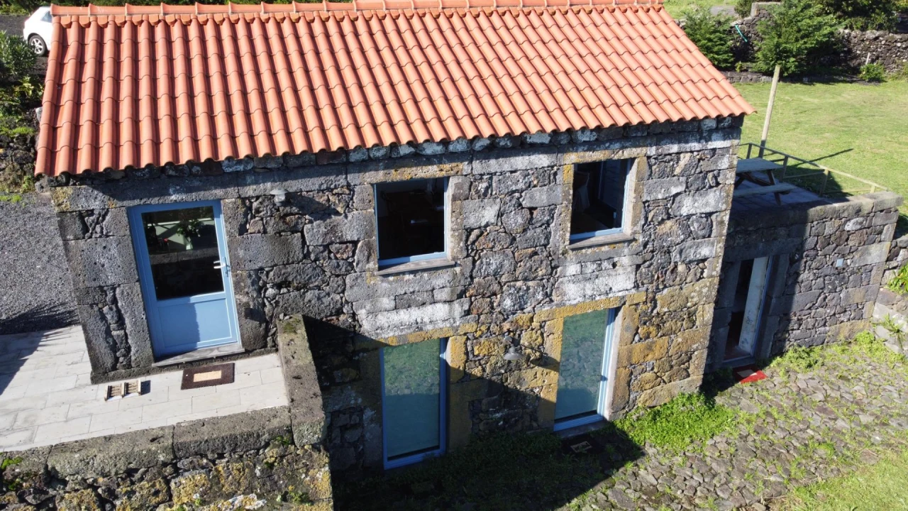 Moradia T3 para Venda em Ribeirinha Foto 29