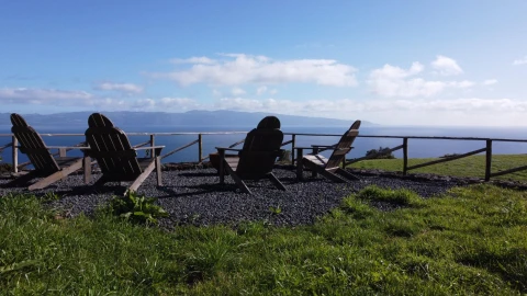 Moradia T3 para Venda em Ribeirinha