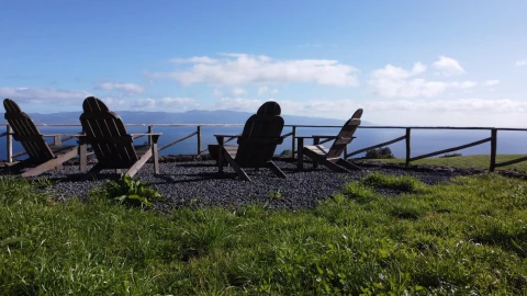 Moradia T3 para Venda em Ribeirinha