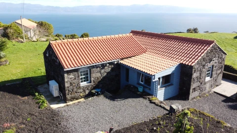 Moradia T3 para Venda em Ribeirinha