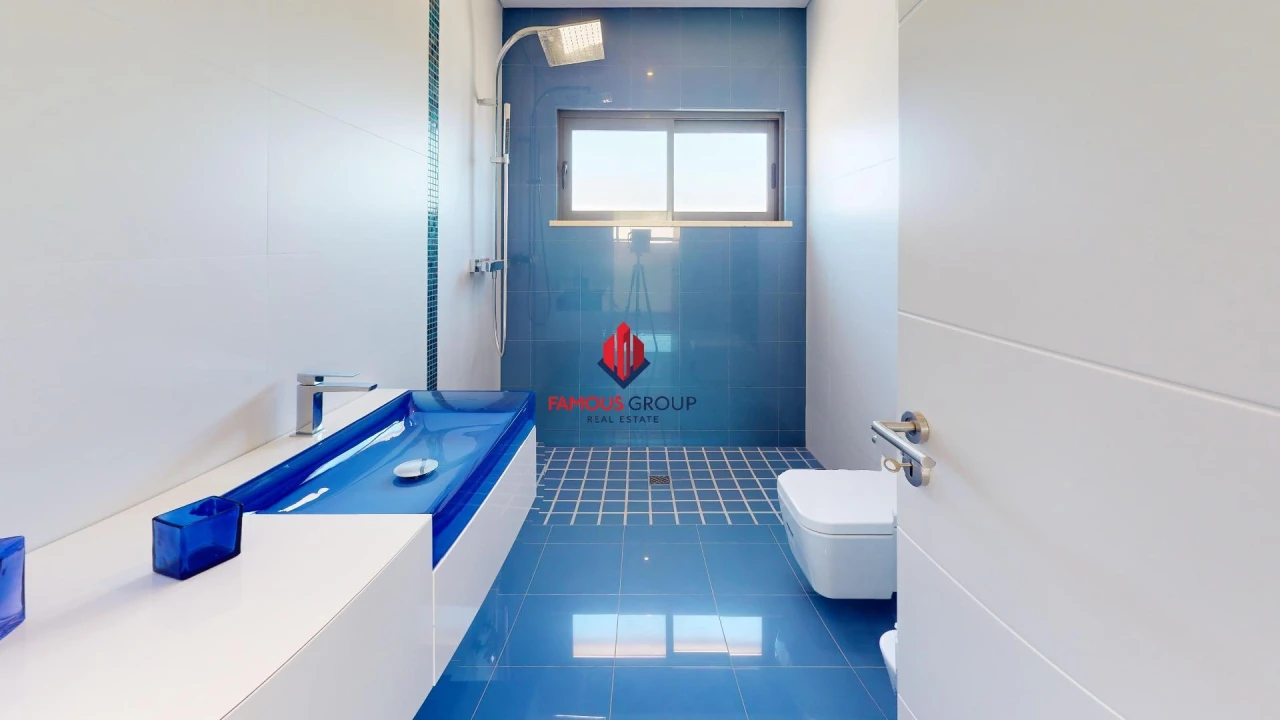 Moradia T4 para Venda em Estômbar e Parchal Foto 50